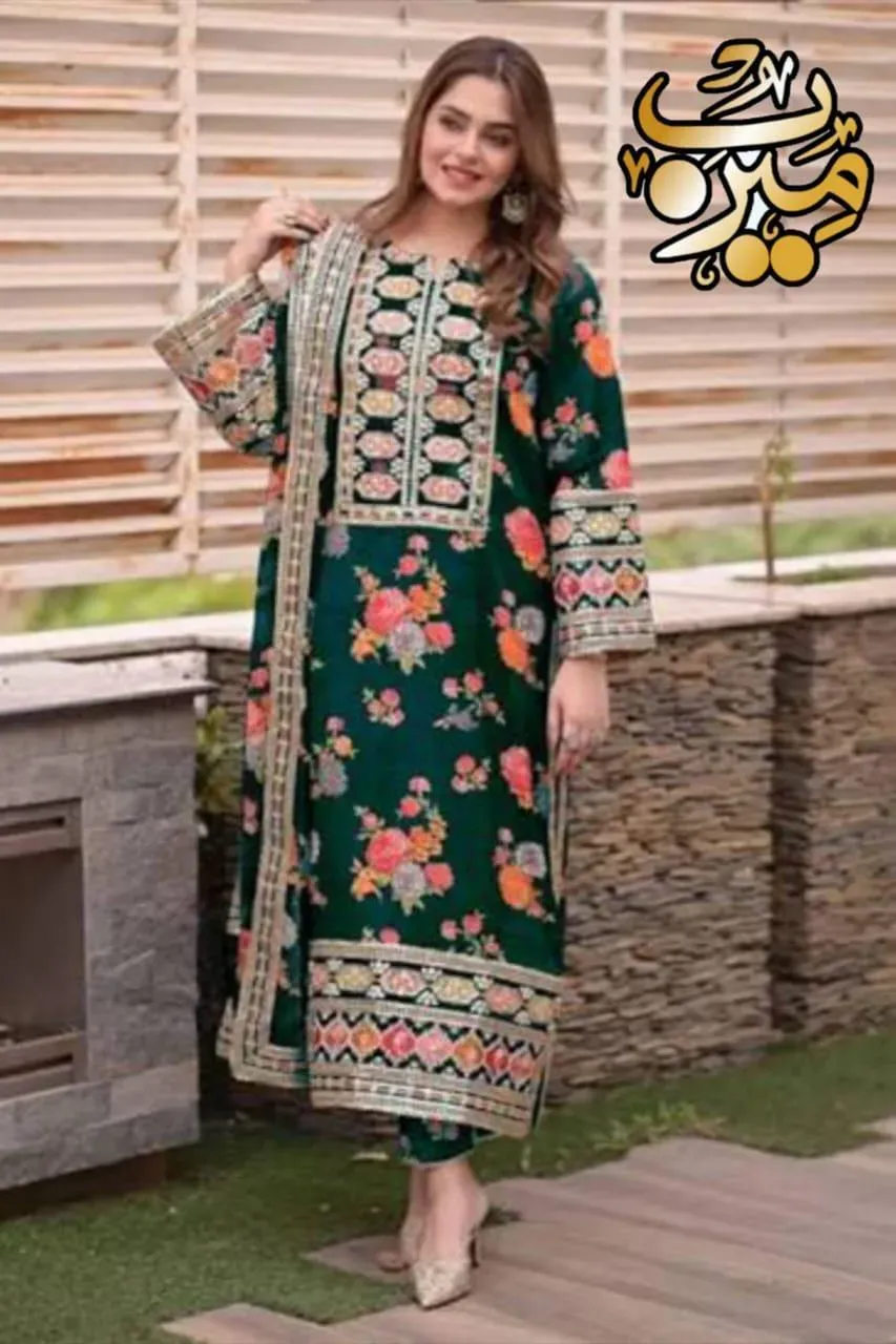 Pakistani Floral Embroidered Kurta Green